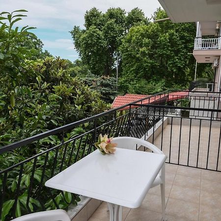 Hotel Geromichalos Paralía Skotínis 외부 사진