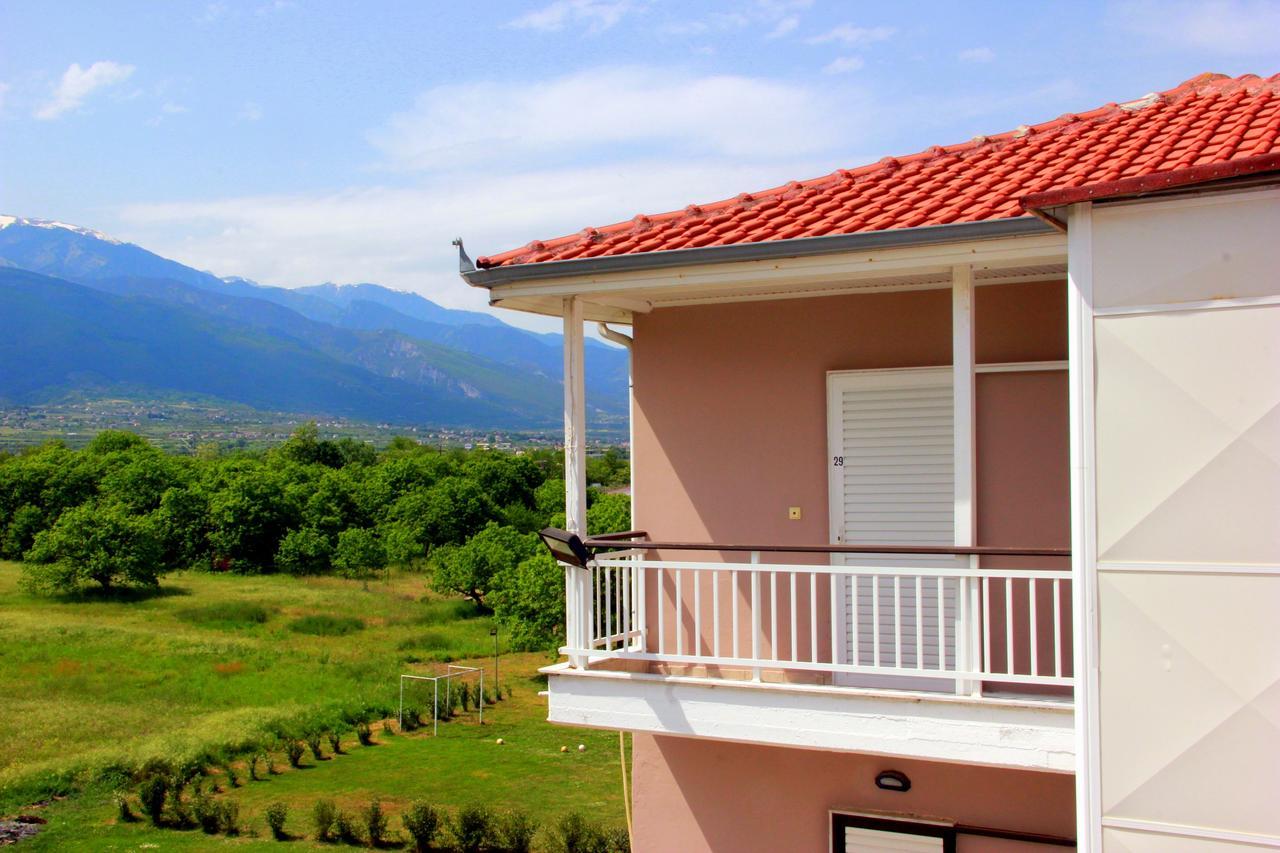 Hotel Geromichalos Paralía Skotínis 외부 사진