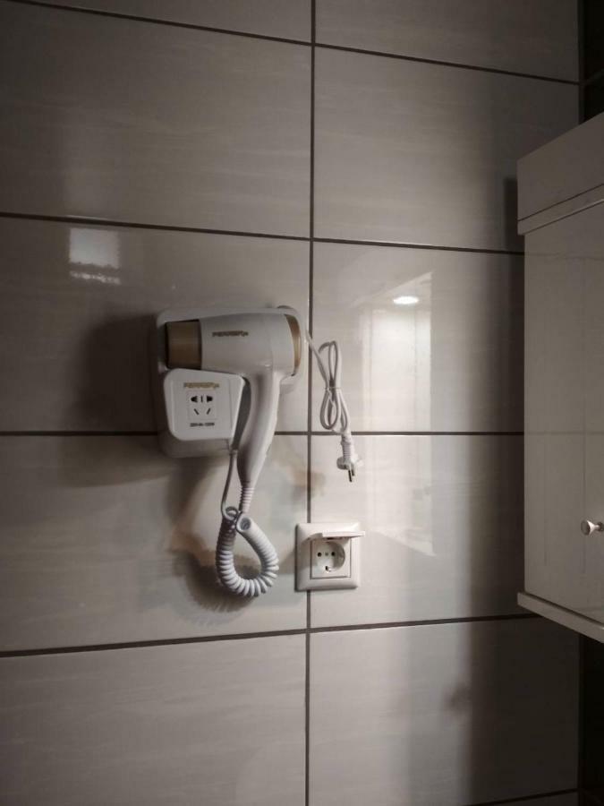 Hotel Geromichalos Paralía Skotínis 외부 사진